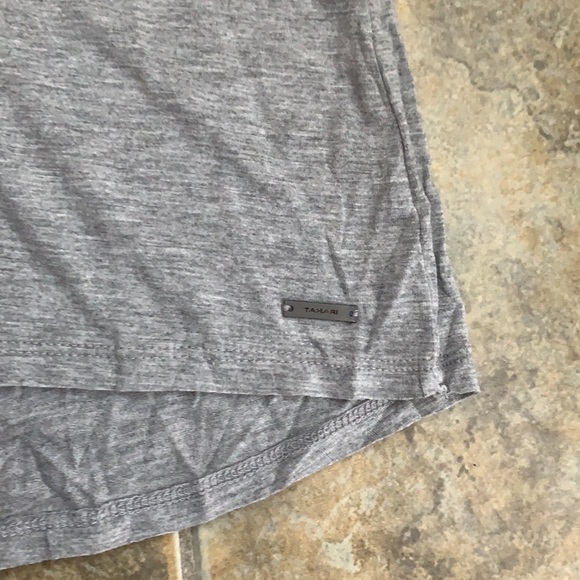 Tahari | Grey Mesh Knit Top Size L - Picture 4 of 6